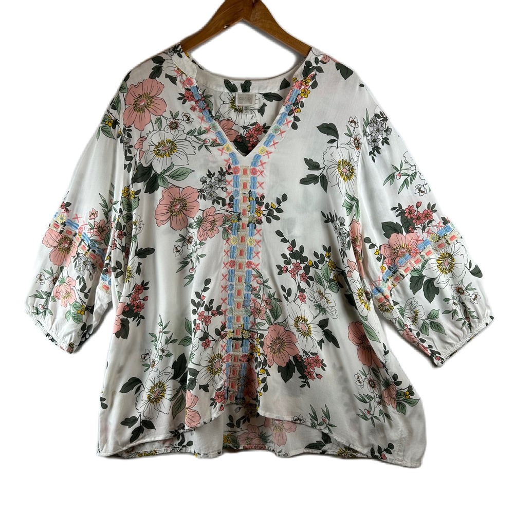 Cupio Womens 1X Floral Embroidered V-Neck Boho Rayon Blouse White CU1R364W